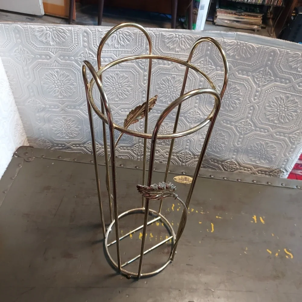 Vintage Brass Tone Metal Toilet Paper Bathroom Stand Leaf Hollywood Regency